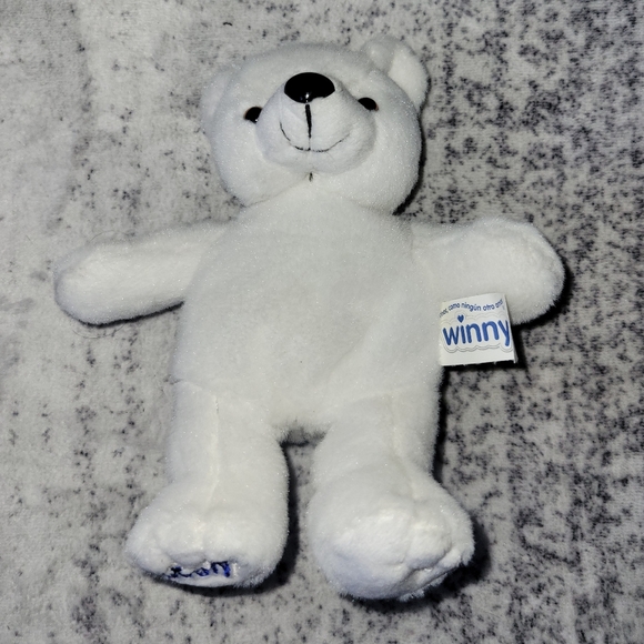 Winny Polar Bear - Picture 3 of 6